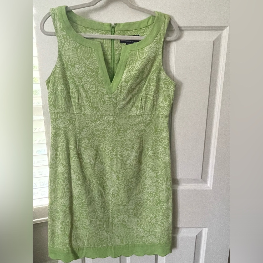 Vineyard Vines, size 10 Dress